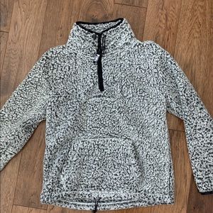 Pink sherpa sweatshirt with drawstrings